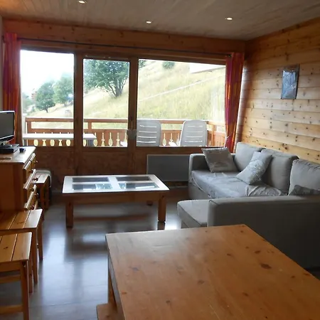 Etendard Apartment *